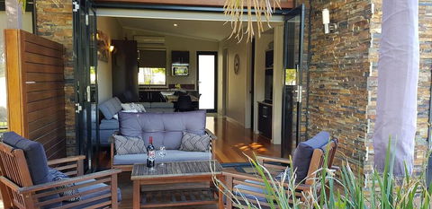 Anchorage Apartments - Lennox Head Accommodation 1