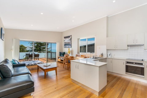 Angourie Blue Unit 2 - Lennox Head Accommodation 2