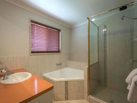 Annand Mews Apartments - Lennox Head Accommodation 2