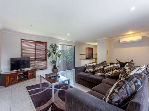 Annand Mews Apartments - Lennox Head Accommodation 1