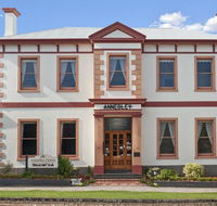 Annesley House - Lennox Head Accommodation