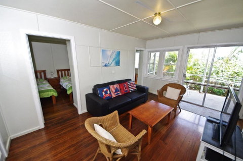 Apollo 2 9 Hodgson Street - Lennox Head Accommodation 1