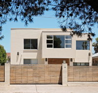 Arabella on West - Lennox Head Accommodation
