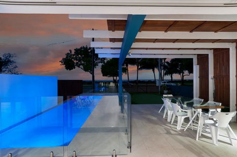 Arlington Beach House - Lennox Head Accommodation 3