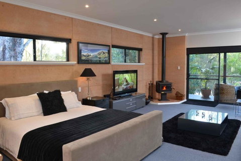 Aroha - Lennox Head Accommodation 0