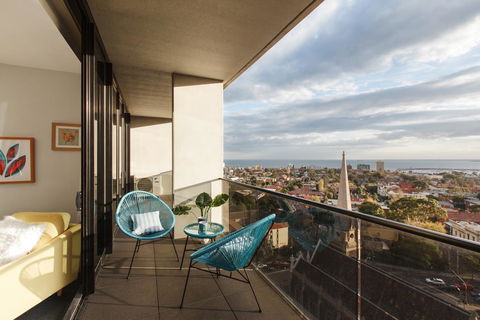 Ascent Apartment With Ocean Views By Ready Set Host - Lennox Head Accommodation 1