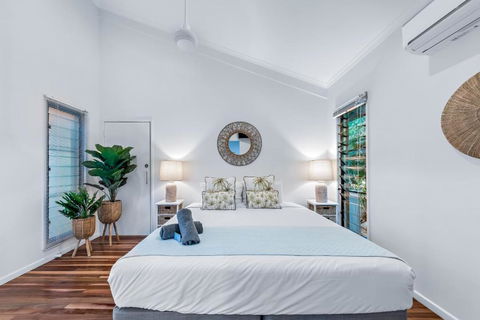 MANDALAY ESCAPE, SECLUSION & SERENITY WITH A POOL - Lennox Head Accommodation 3