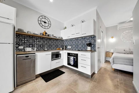 Modern Luxury Studio Apartment - Lennox Head Accommodation 0