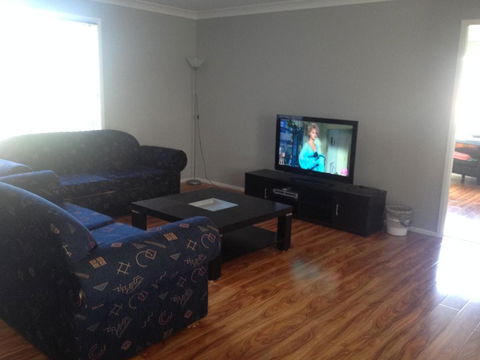 Mystic Blue And Green Meadow - Lennox Head Accommodation 1