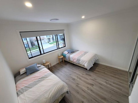 New 5 Bedroom House In Rousehill - Lennox Head Accommodation 3