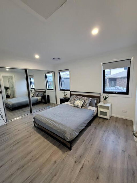 New 5 Bedroom House In Rousehill - Lennox Head Accommodation 1