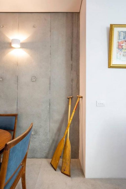 New York Warehouse Style In A Modern Passive House - Lennox Head Accommodation 3