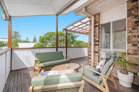 Oasis - Lennox Head Accommodation 1