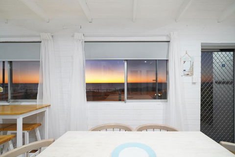 OCEA84 - Quinns Beach Shack: Ocean Views - Lennox Head Accommodation 1