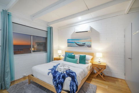 OCEA84 - Quinns Beach Shack: Ocean Views - Lennox Head Accommodation 2