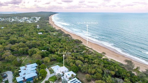 Ocean House - 4 BR With Media Room & Private Pool - 100m To Beach - Lennox Head Accommodation 1
