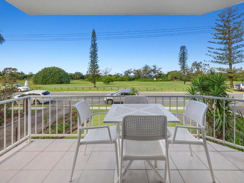 Ocean Outlook On Marine Parade - Lennox Head Accommodation 3