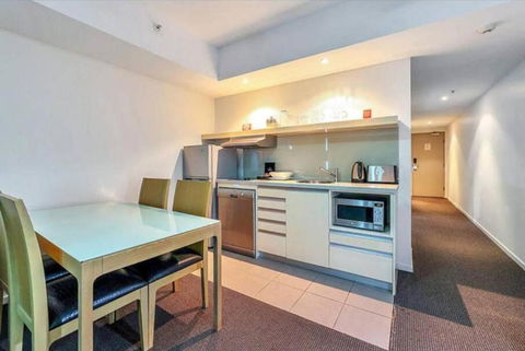 One Bed Harbour And City Views Apartment - Lennox Head Accommodation 2