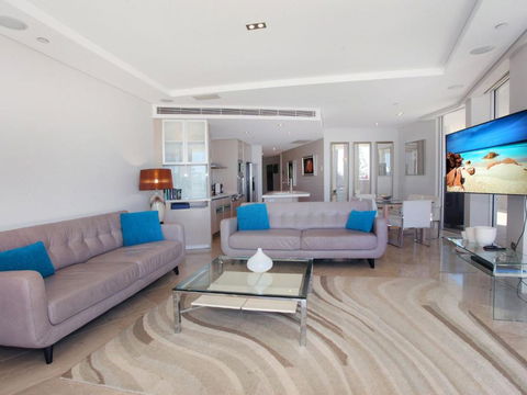 Oceans 201 Luxurious Beachfront Apartment - Lennox Head Accommodation 2