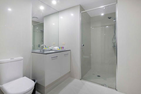 OCEAN VIEW APARTMENTS - Circle On Cavill - Self Contained & Privately Managed - Lennox Head Accommodation 3