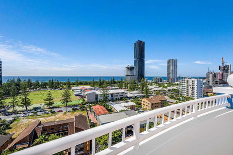 Oceanview Apartment In Resort Complex - Lennox Head Accommodation 0