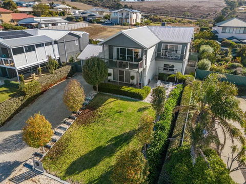 Oceanview At Encounter - 4BR Family Escape - Lennox Head Accommodation 2