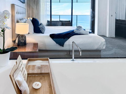 Oracle 11th Floor Tower 1 - GC Getaways - Lennox Head Accommodation 0
