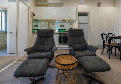 Oversized Potts Point Studio - Lennox Head Accommodation 2