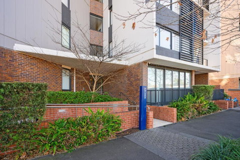 Penrith 3Br Apt Close ToTrain Station & Shopping - Lennox Head Accommodation 2