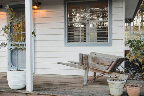 Peony Farm Green Cottage - Lennox Head Accommodation 2