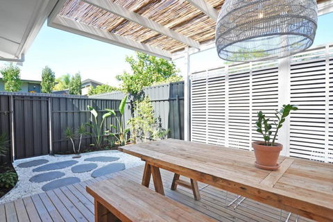 Pine At Arlos Glenelg South - Lennox Head Accommodation 0
