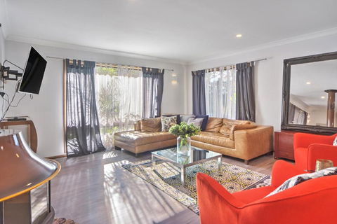 Pleasant Way River Lodge - Lennox Head Accommodation 3