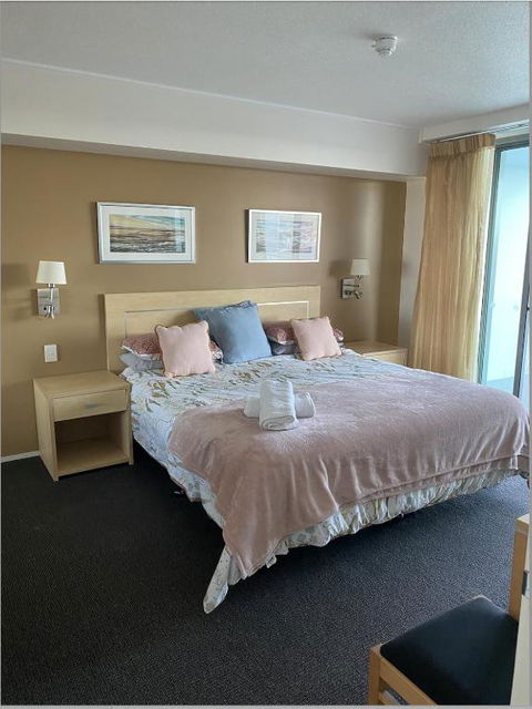 Pool View Retreat - Lennox Head Accommodation 1