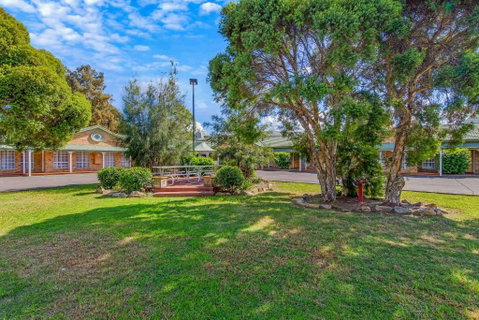 Quality Inn Penrith Sydney - Lennox Head Accommodation 2