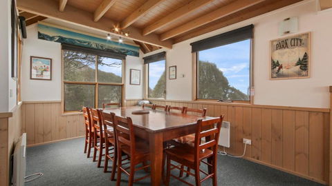 Powderkeg - Lennox Head Accommodation 3