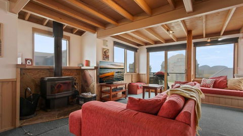 Powderkeg - Lennox Head Accommodation 0