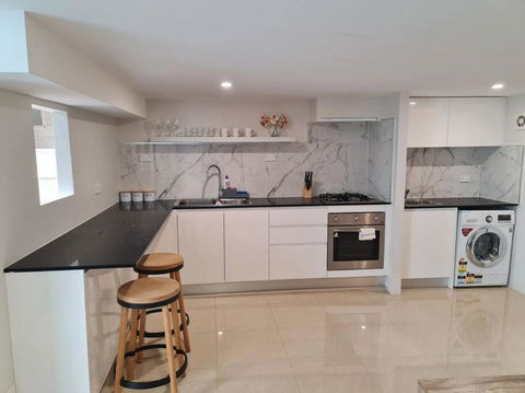 Private & Cosy Two Storey Guest House - Lennox Head Accommodation 1