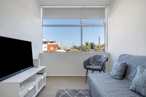 Quaint 1BD On The Doorstep Of Manly Beach - Lennox Head Accommodation 0