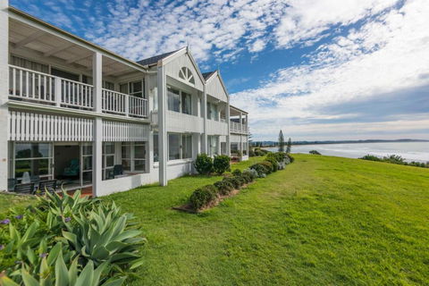Quarterdeck 18 - Lennox Head Accommodation 1