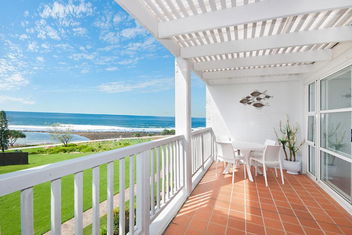 Quarterdeck 4 - Lennox Head with Lennox Head Accommodation