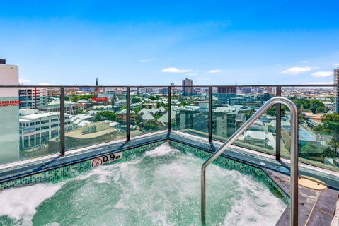 Quattro Apartments - Lennox Head Accommodation 0