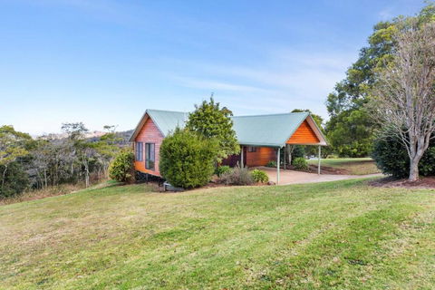 Ravensbourne Escape- Stella Luna - Lennox Head Accommodation 0