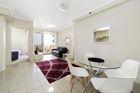 Astra Apartments Sydney - Kent Street - Lennox Head Accommodation 1