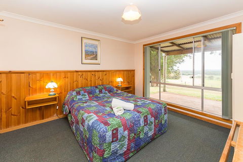 Augusta Sheoak Chalets - Lennox Head Accommodation 1