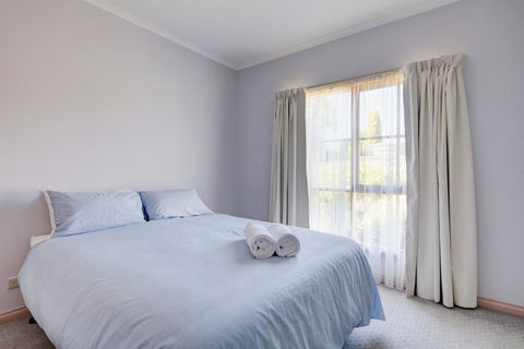 Avalon Cottage - Lennox Head Accommodation 0