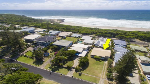 Bailey's Beach House - Lennox Head Accommodation 0