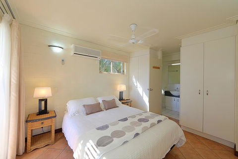 Bargara Shoreline Apartments - Lennox Head Accommodation 2