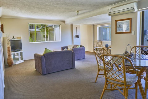 Bayview Beach Holiday Apartments - Lennox Head Accommodation 1