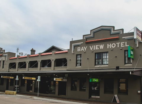 Bayview Hotel - Batemans Bay - Lennox Head Accommodation 0