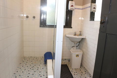 Bayview Hotel - Batemans Bay - Lennox Head Accommodation 2
